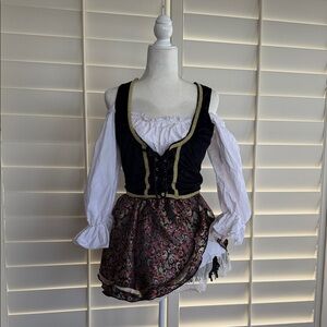 Black and White Renaissance/ Pirate top/skirt